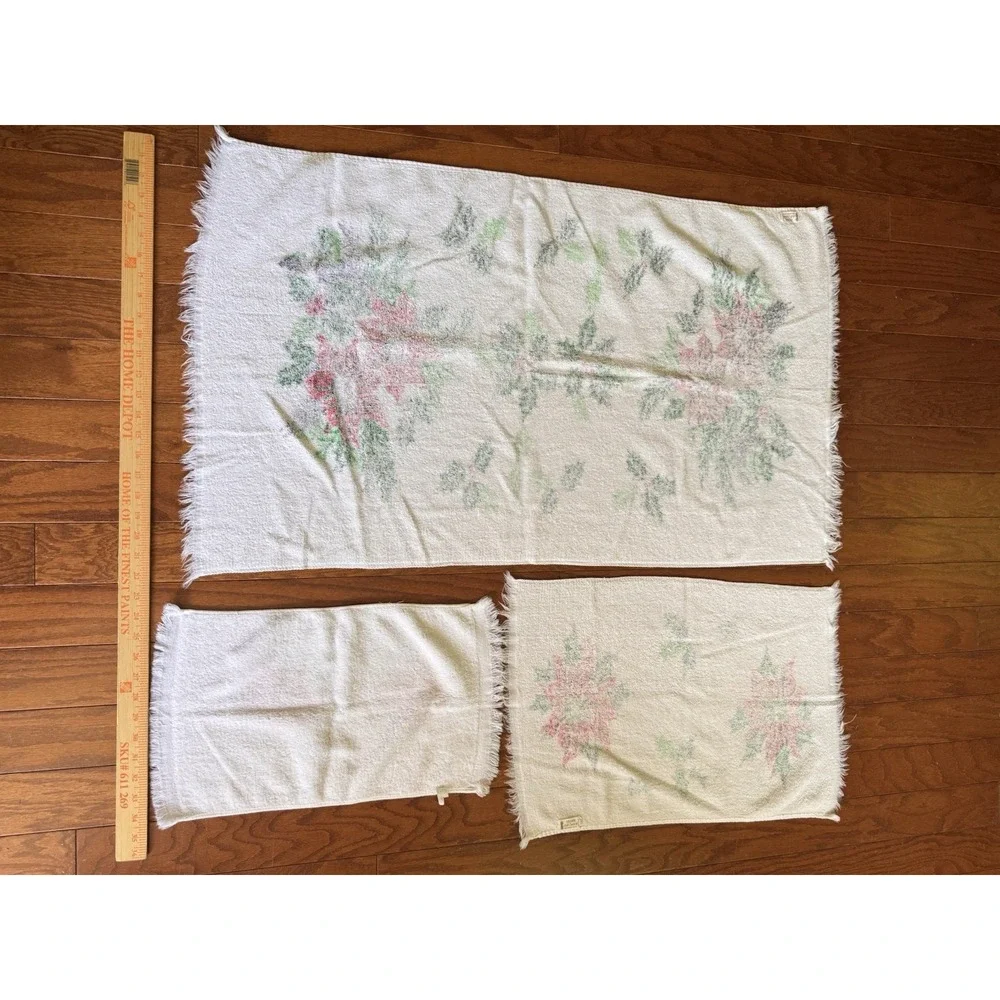 Vtg Christmas Poinsettia Towel Set Lot‎ Sears Holiday Tea Hand Bath Red Green